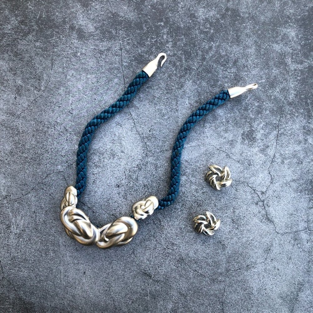 Necklace and earring Set
